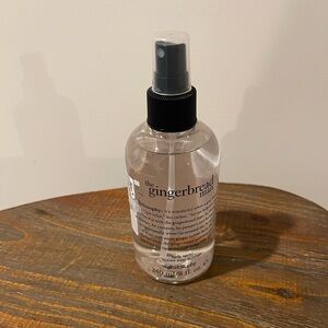 Philosophy The Gingerbread Man Body Spray - Clear and Black